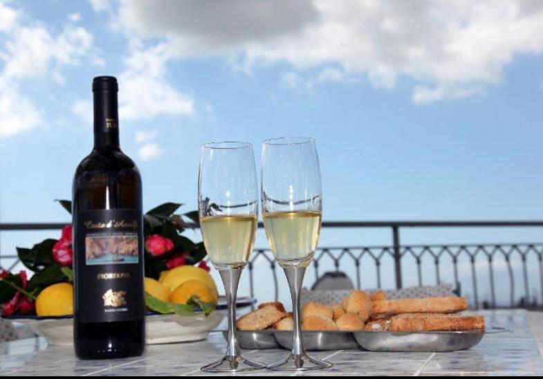 Terrazza Morghen Panoramic Rooftop Naples Exterior photo