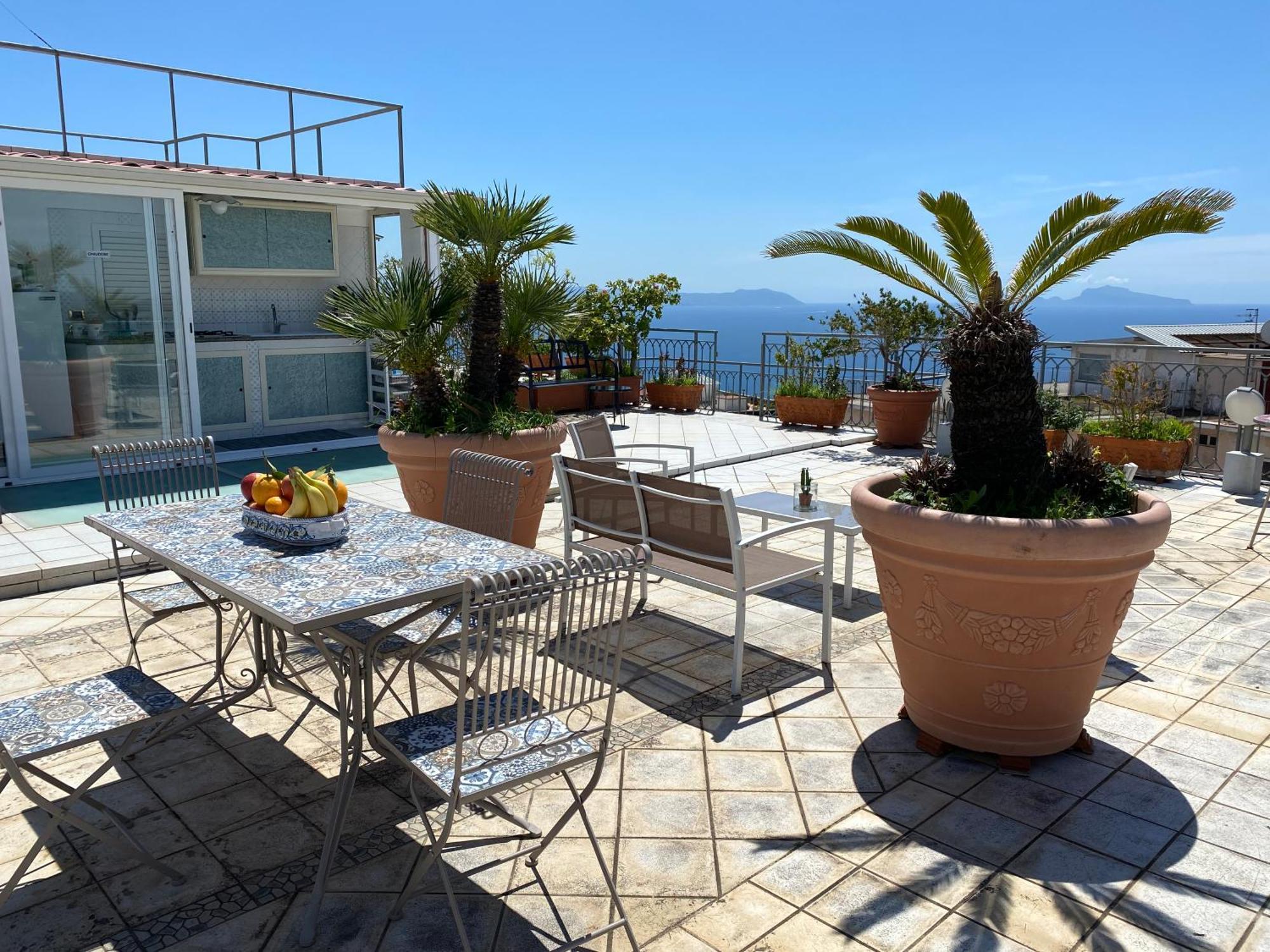 Terrazza Morghen Panoramic Rooftop Naples Exterior photo